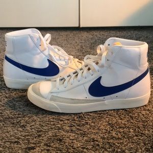 ROYAL BLUE NIKE BLAZERS SIZE 11